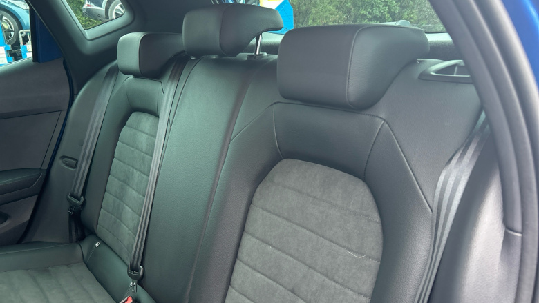 SEAT Arona 1.0 TSI 110 FR Sport 5dr DSG Petrol Hatchback